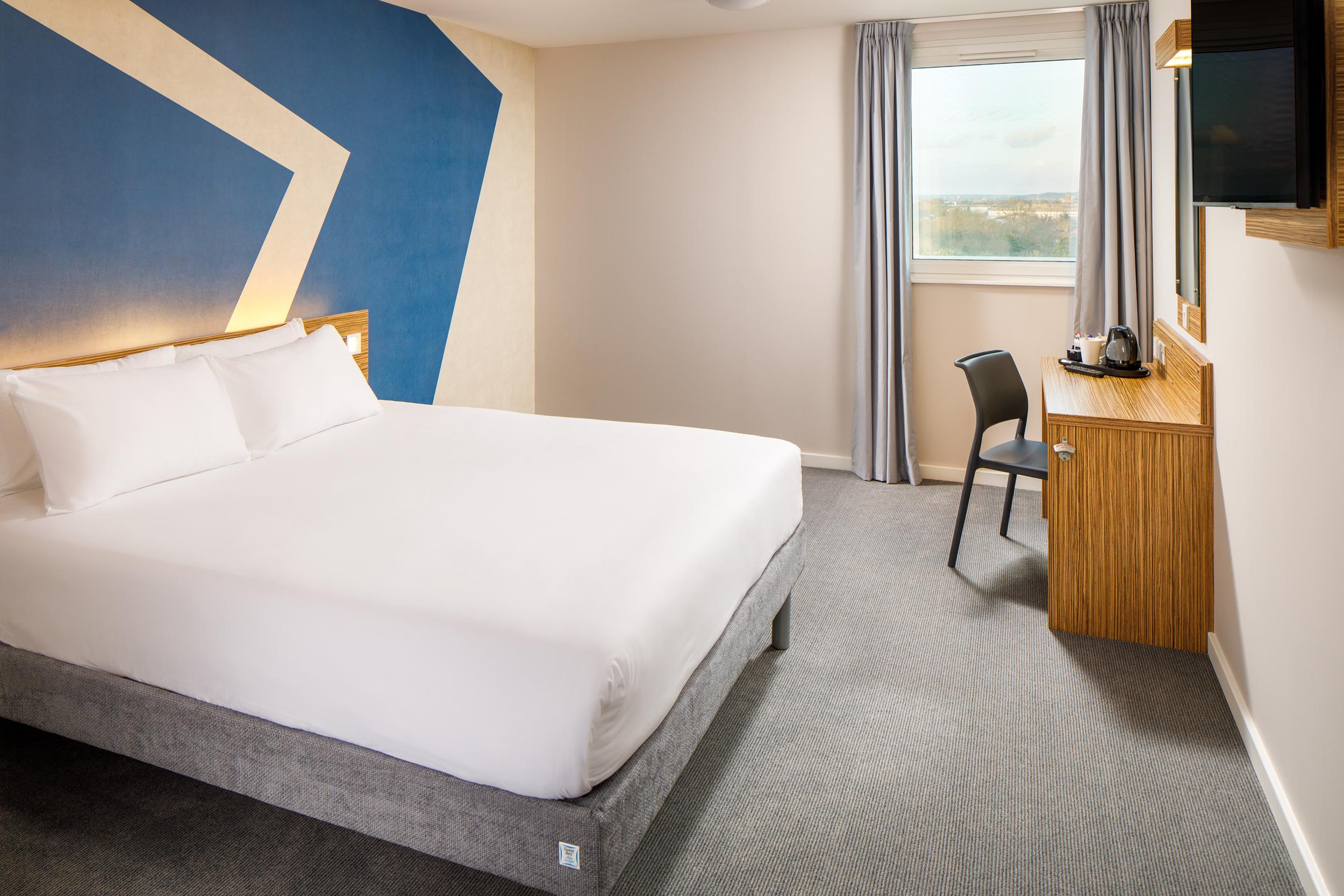 Ibis Budget London Heathrow Central Cranford Zewnętrze zdjęcie