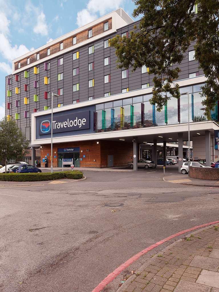 Ibis Budget London Heathrow Central Cranford Zewnętrze zdjęcie