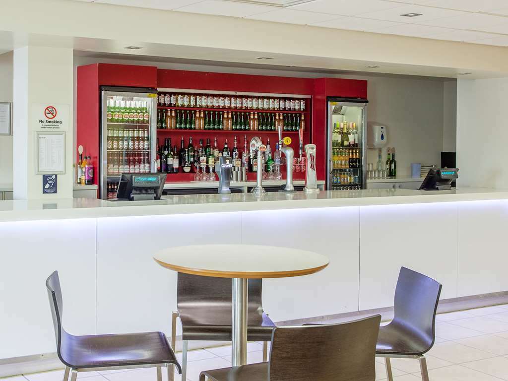 Ibis Budget London Heathrow Central Cranford Restauracja zdjęcie